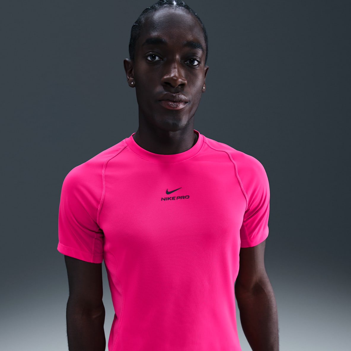 Nike Pro Pink. Nike.com